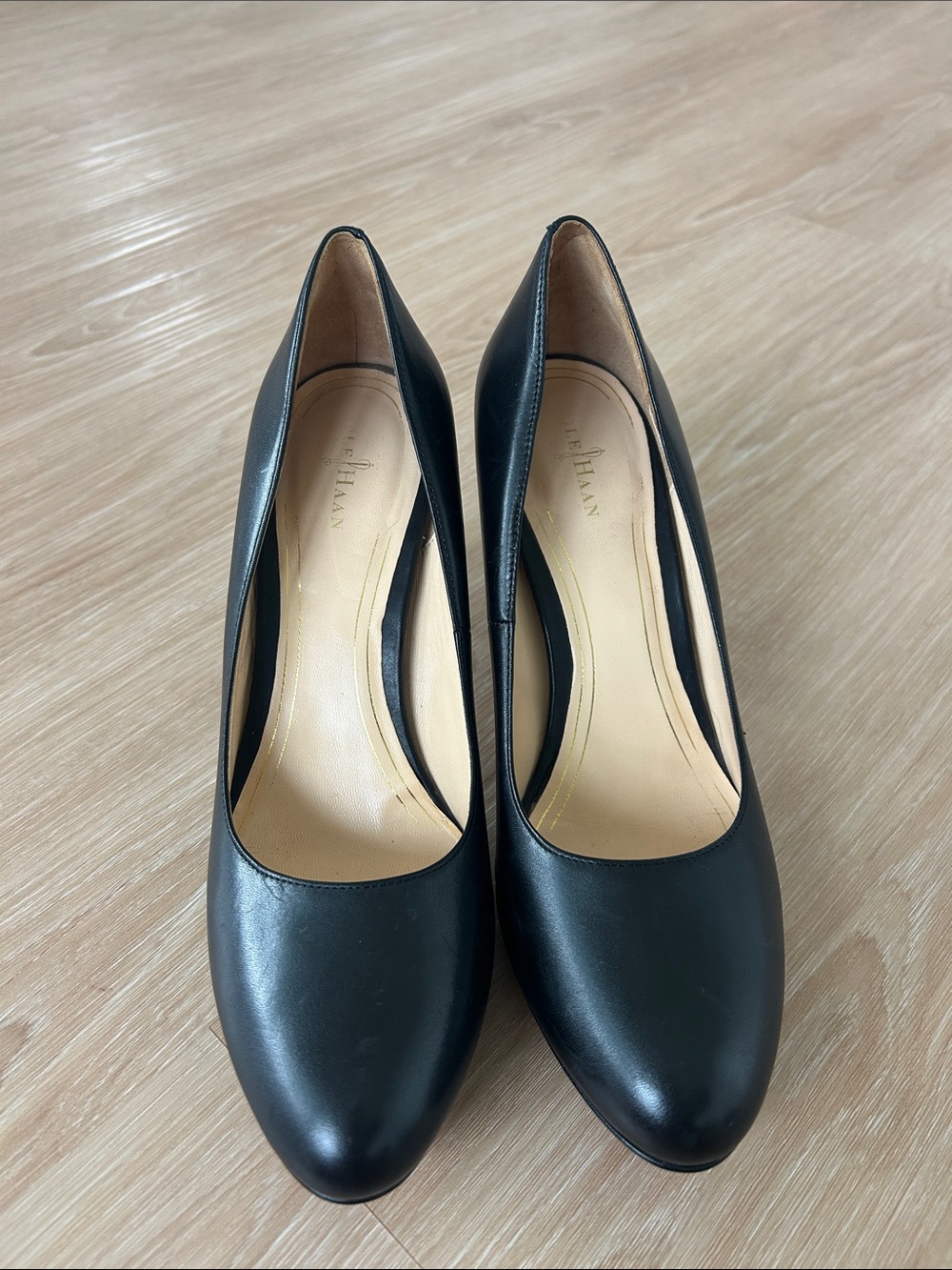 Cole Haan Black Leather Classic Pump Heels